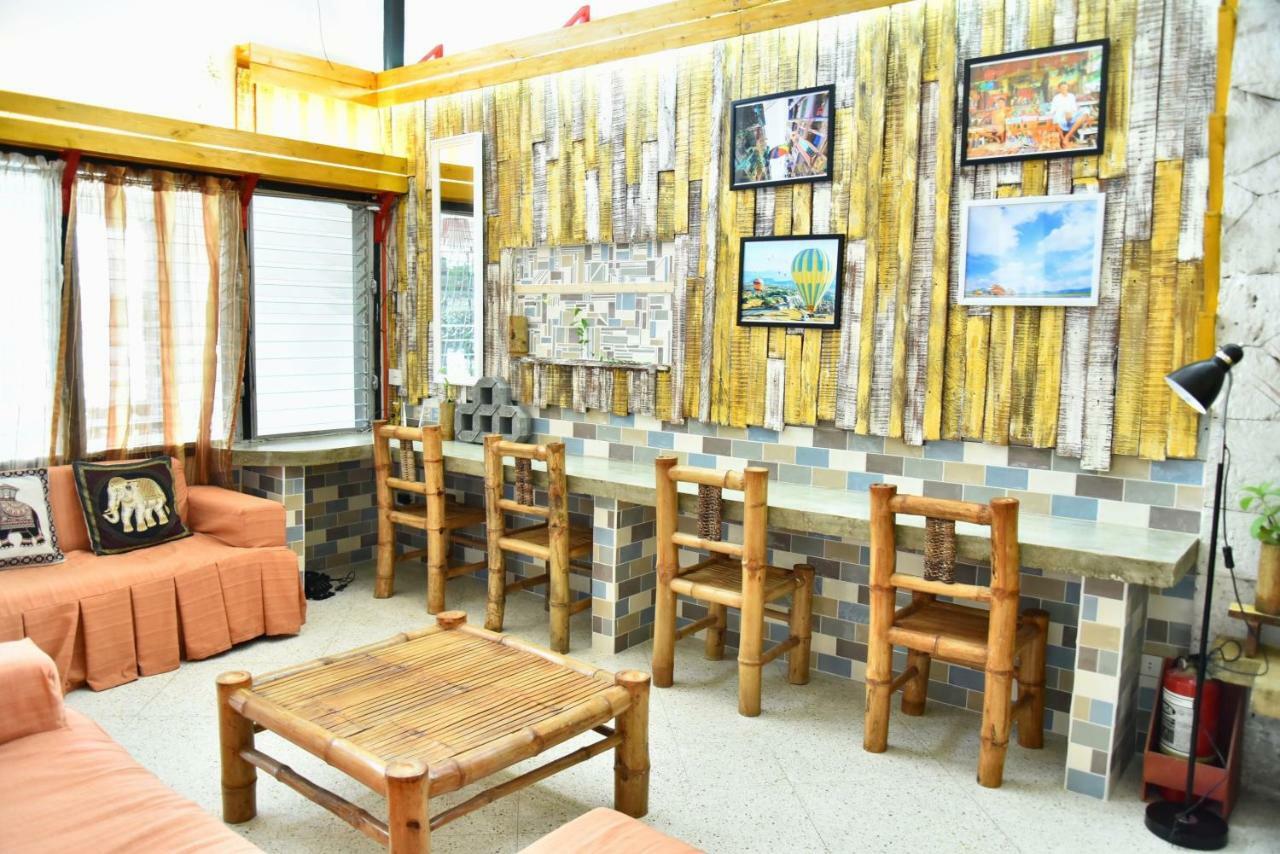 Guesthouse Storyshare Apas Cebu Εξωτερικό φωτογραφία